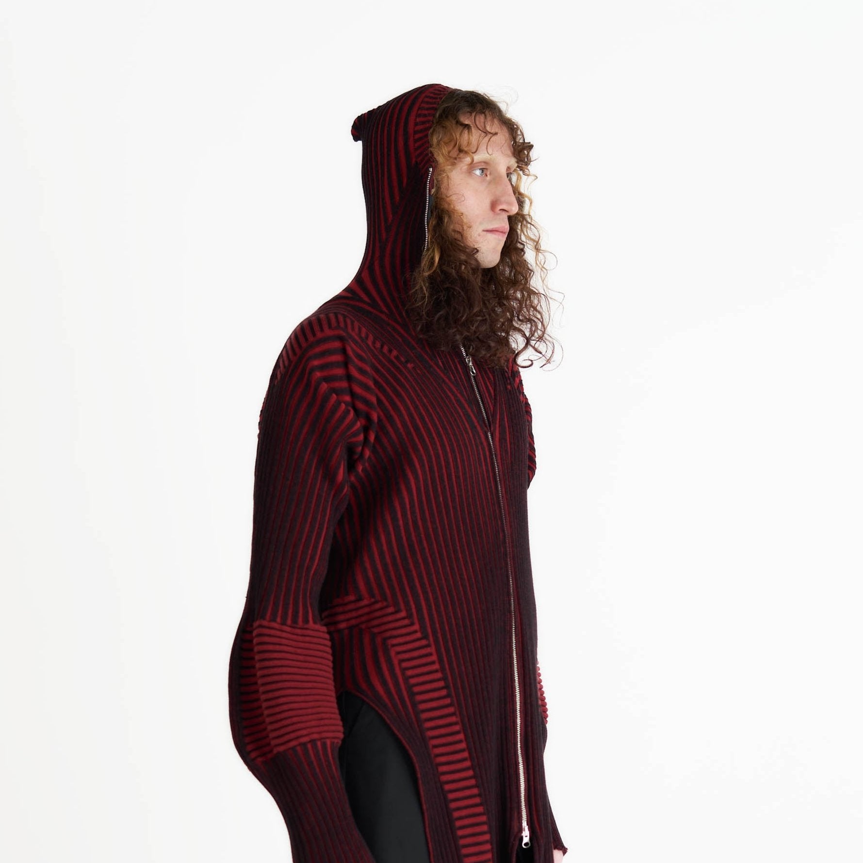 Hooded knit zip up jacket cardigan rib knit black and red