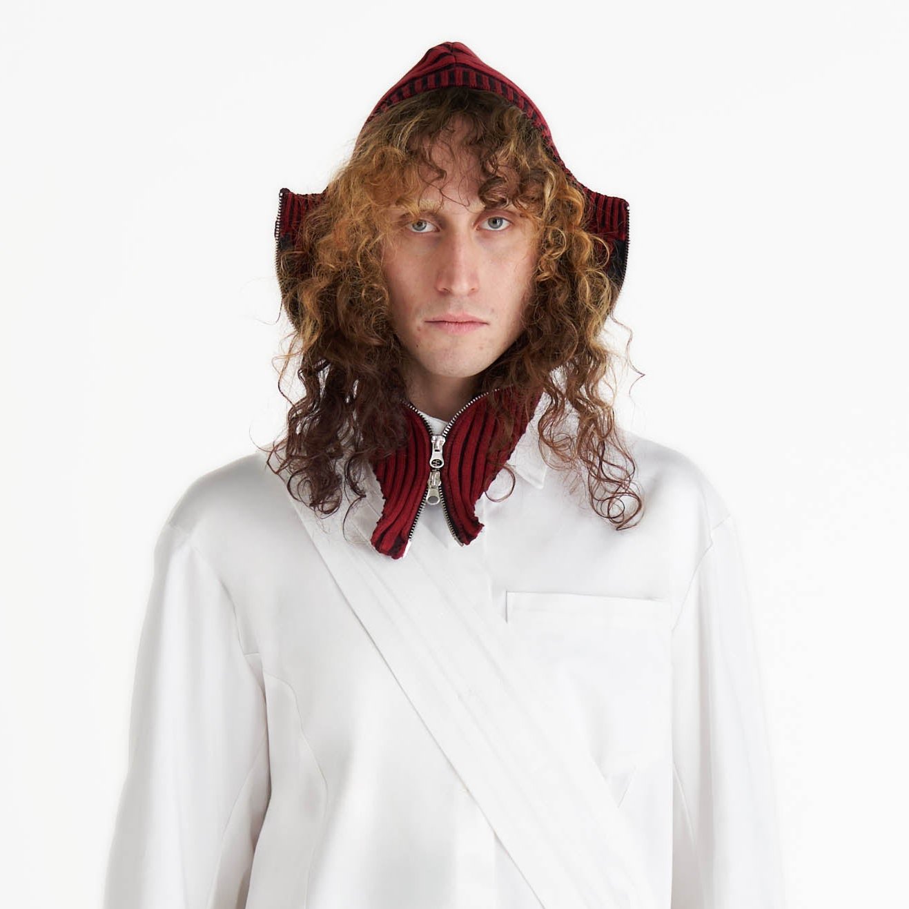 Pointed hood balaclava with zip cotton rib knit medieval core